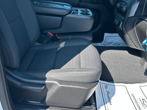 Certified 2023 Chevrolet Silverado 1500 Custom AWD/4WD image 34