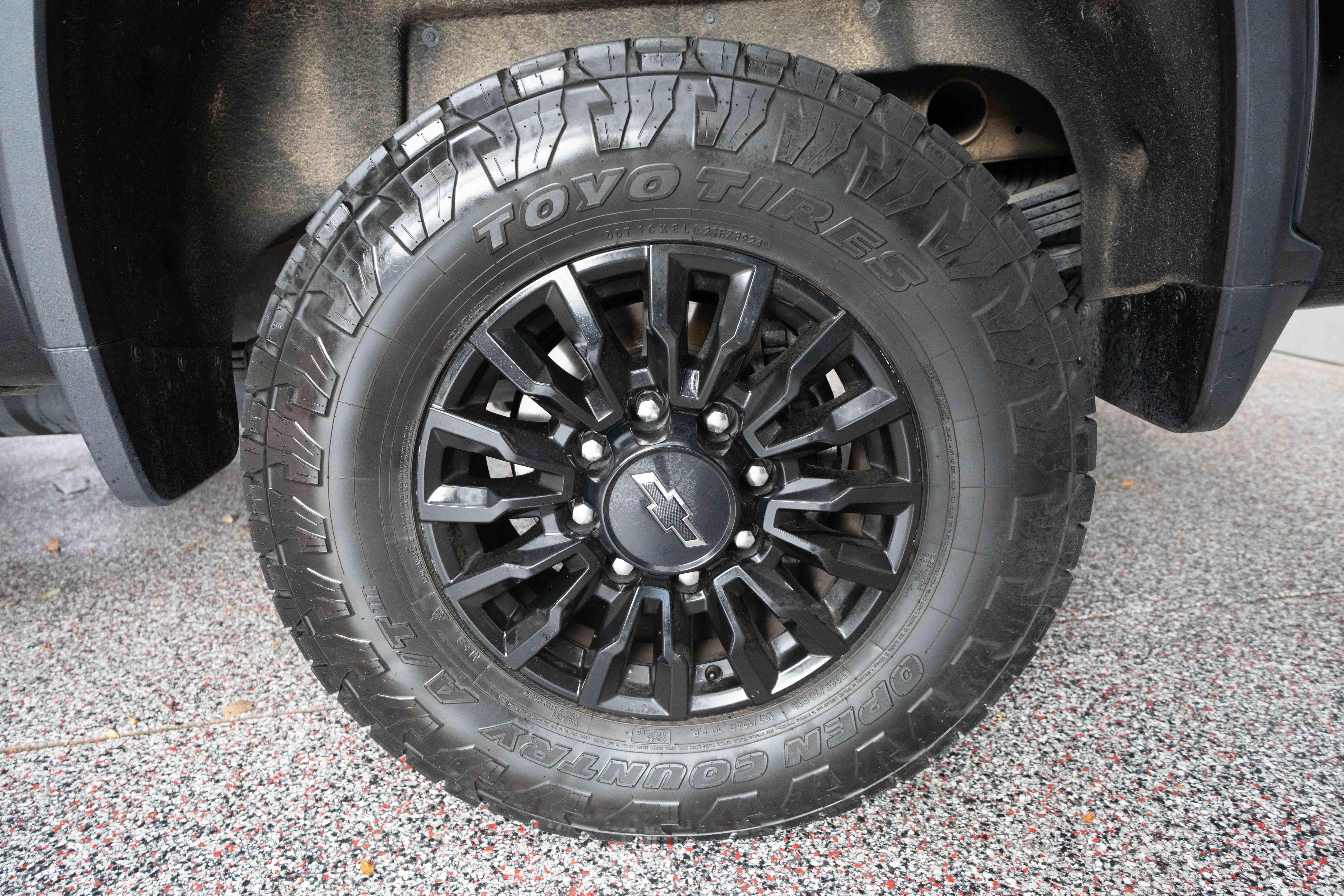 Used 2022 Chevrolet Silverado 2500 LTZ w/ LTZ Plus Package AWD/4WD image 28