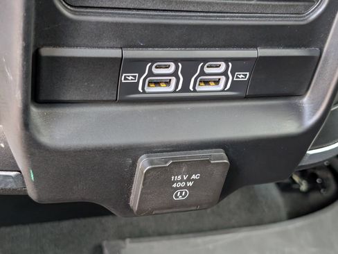 Used 2023 RAM 1500 Laramie AWD/4WD image 16