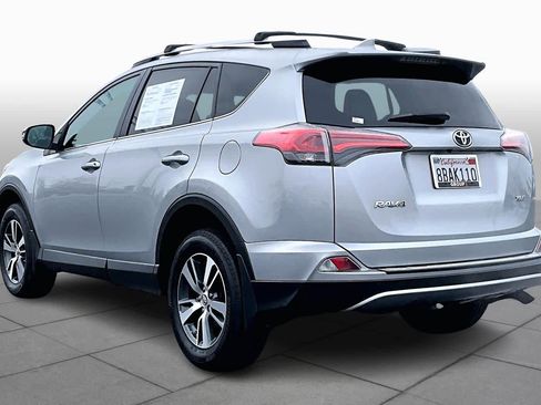 Used 2017 Toyota RAV4 XLE image 11