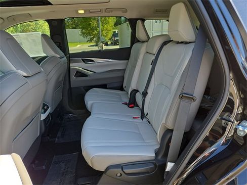 New 2026 INFINITI QX60 Luxe w/ Cargo Package image 21