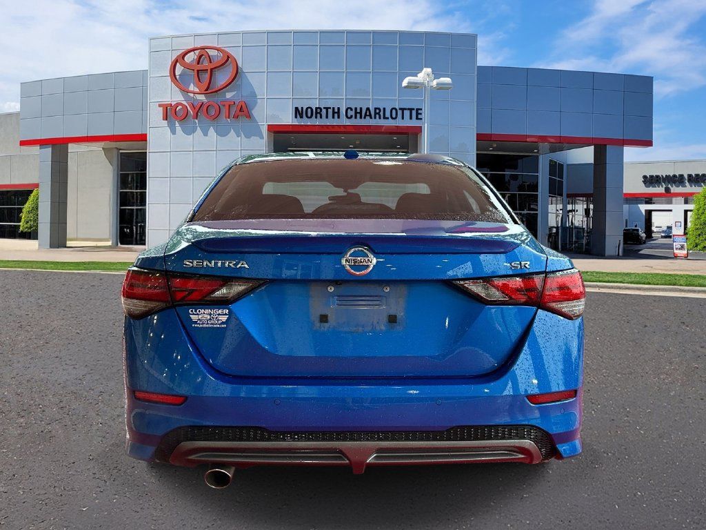 Used 2022 Nissan Sentra SR w/ Trunk Package FWD image 7