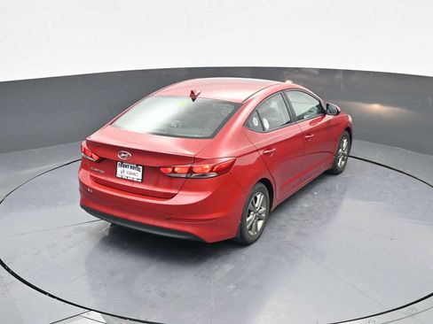 Used 2017 Hyundai Elantra Value Edition image 24