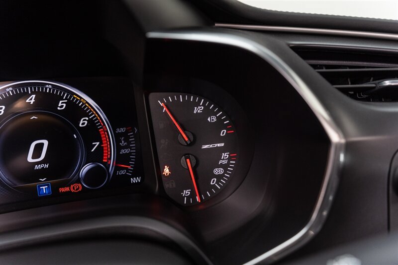 Used 2018 Chevrolet Corvette Z06 RWD image 99
