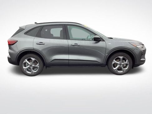 Used 2025 Ford Escape ST-Line image 9
