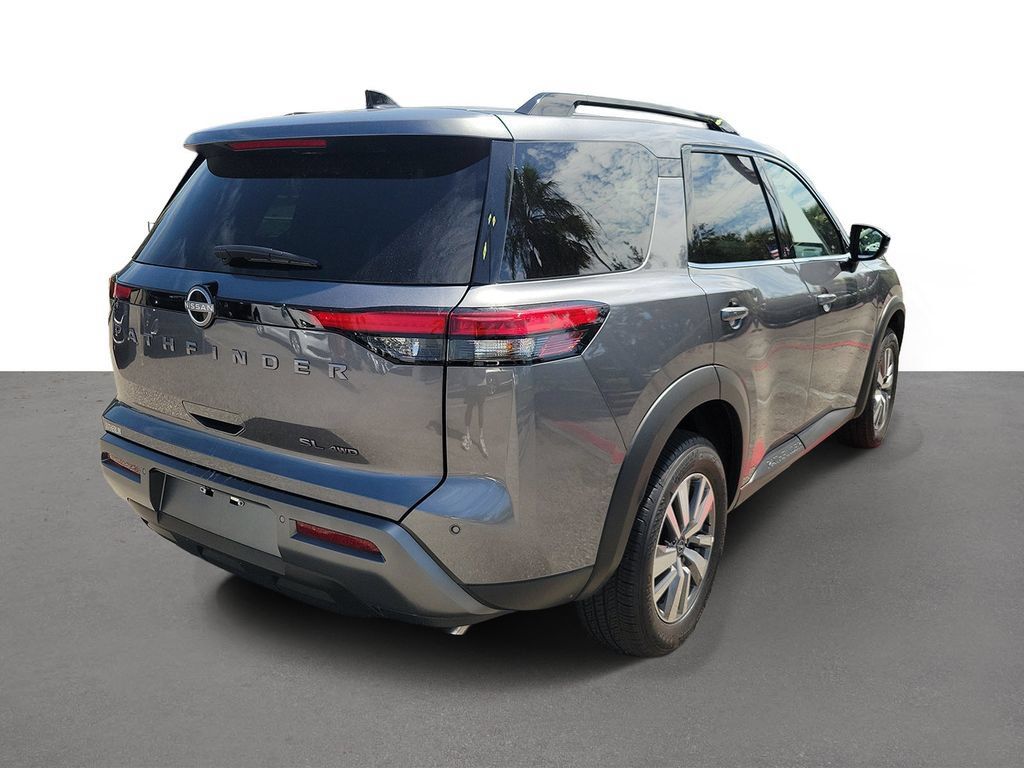 Certified 2026 Nissan Pathfinder SL AWD/4WD image 3
