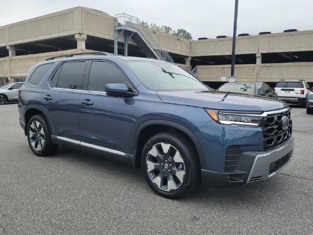 Used 2026 Honda Pilot Elite image 3