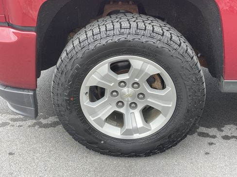 Used 2019 Chevrolet Silverado 1500 LT w/ All Star Edition image 11