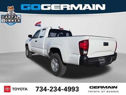 Used 2023 Toyota Tacoma SR image 10