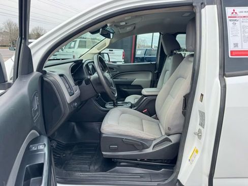 Used 2018 Chevrolet Colorado W/T image 13