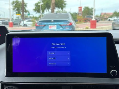 Used 2025 Toyota Prius Plug-In Hybrid w/ Limited Premium Package image 19