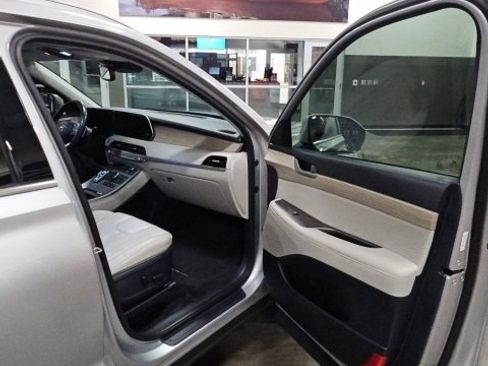 Used 2022 Hyundai Palisade SEL w/ Premium Package image 47