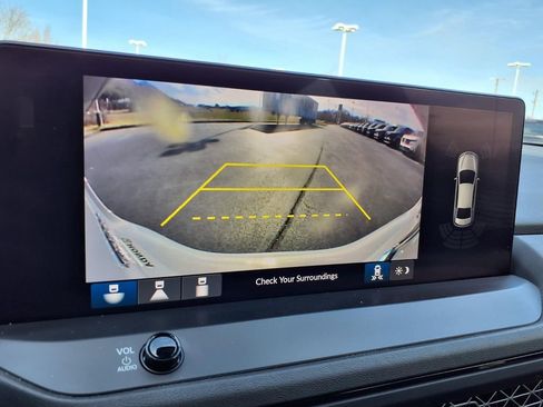 Used 2023 Honda Accord Touring image 19