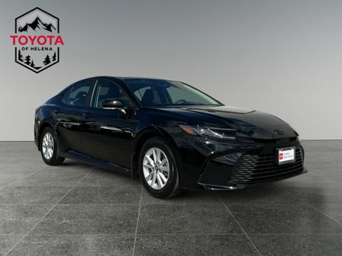 Certified 2026 Toyota Camry LE w/ Preferred Package 2 (TMS) FWD image 7