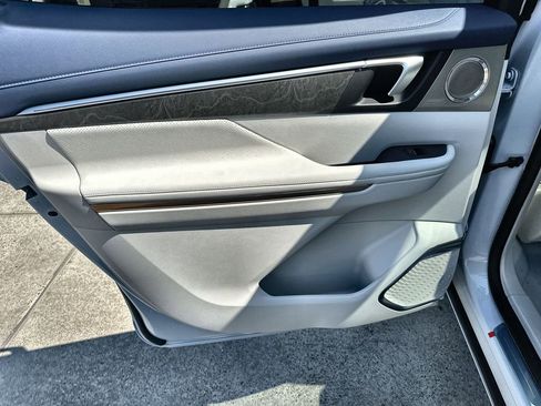 New 2026 Buick Enclave Avenir w/ Super Cruise Package image 15