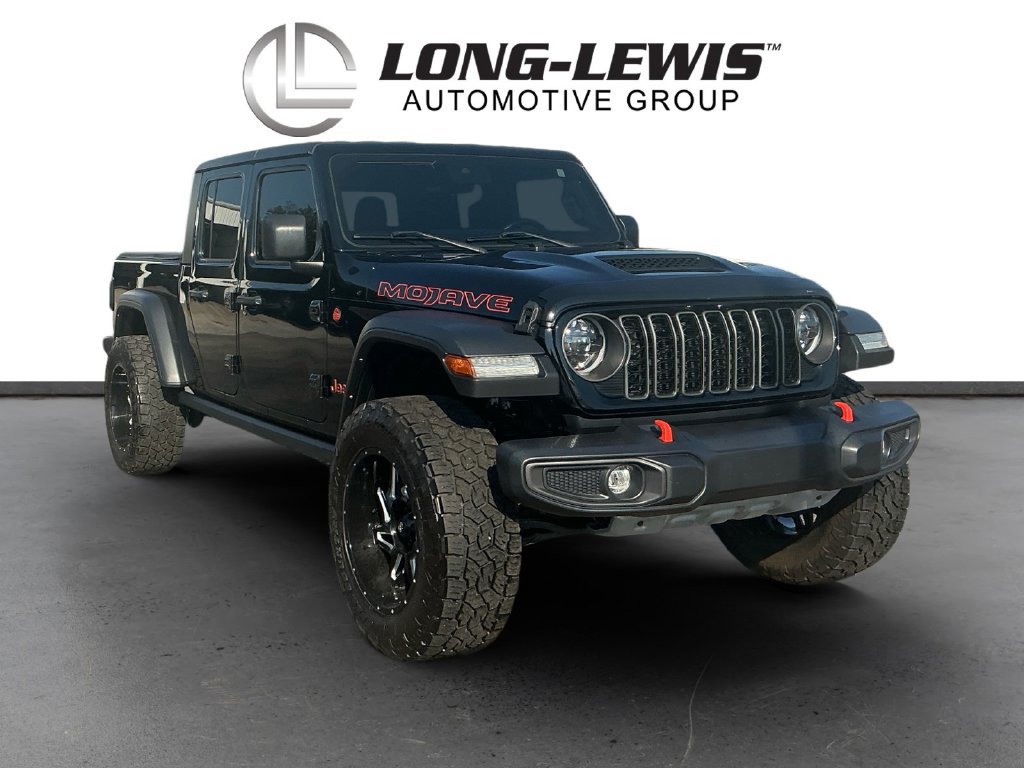 Used 2024 Jeep Gladiator Mojave AWD/4WD image 10