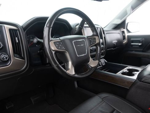 Used 2017 GMC Sierra 1500 Denali w/ Denali Ultimate Package AWD/4WD image 27
