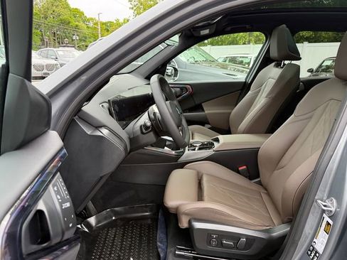 Certified 2025 BMW X3 xDrive30 w/ Convenience Package AWD/4WD image 18