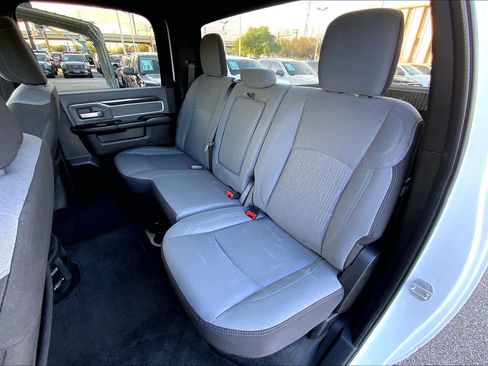 Used 2023 RAM 2500 Big Horn w/ Level 1 Equipment Group image 21