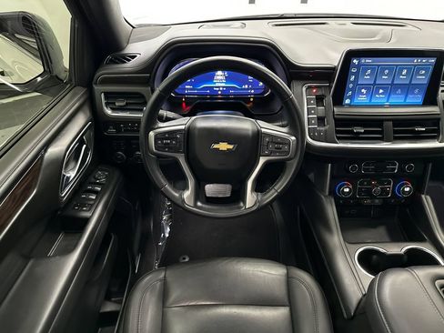 Used 2023 Chevrolet Suburban LT AWD/4WD image 25