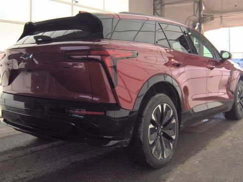 Used 2024 Chevrolet Blazer EV RS image 3