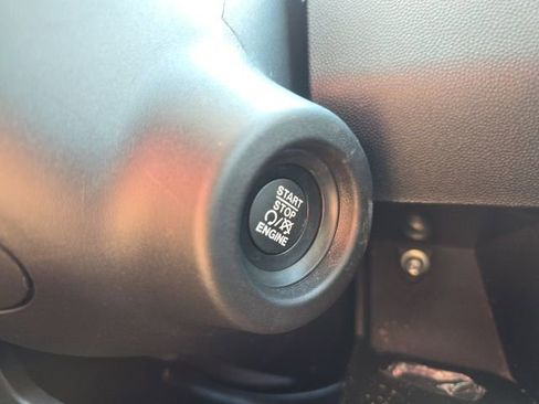 Used 2025 RAM ProMaster 2500 w/ Safety Group image 15