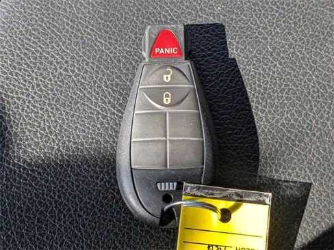 Used 2024 RAM 1500 Classic SLT image 28