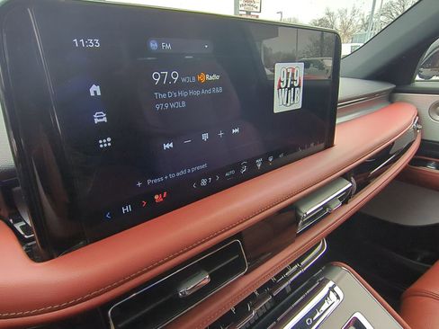 Used 2025 Lincoln Aviator Reserve w/ Equipment Group 201A image 49