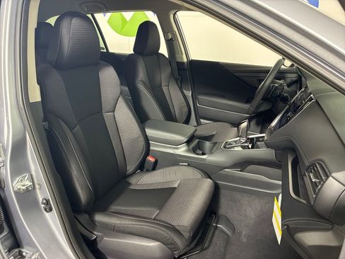 Used 2025 Subaru Outback Premium w/ Popular Package #1A image 35