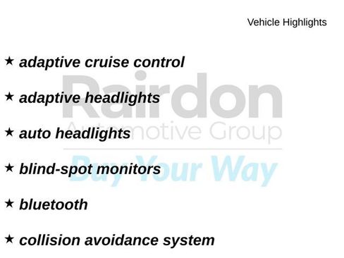 Used 2025 Volvo XC60 B5 Plus image 11