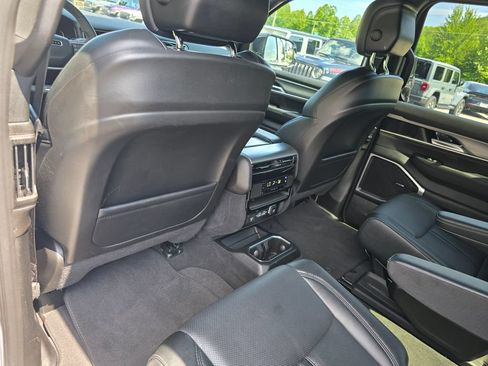 Used 2025 Jeep Wagoneer Series II w/ Premium Group I AWD/4WD image 27