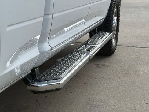 Used 2024 RAM 2500 Big Horn w/ Off Road Package AWD/4WD image 11