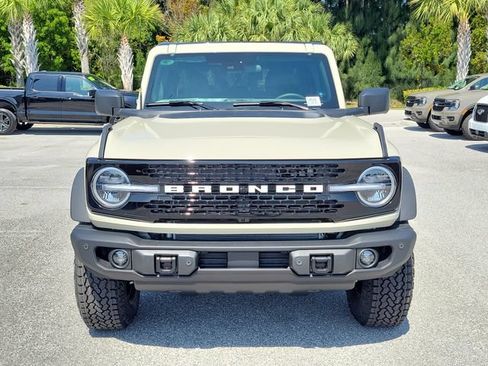 Used 2026 Ford Bronco Badlands AWD/4WD image 2