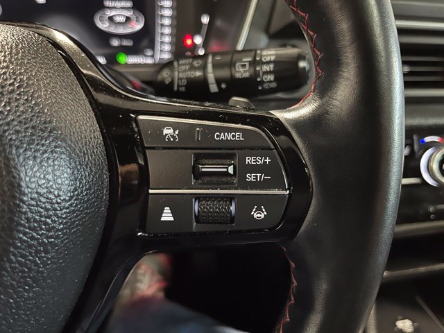 Used 2025 Honda Pilot Black Edition image 22