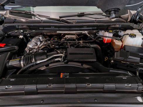 Used 2025 GMC Sierra 3500 AT4 w/ AT4 Premium Plus Package image 28