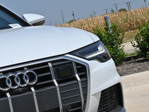 Used 2022 Audi A6 3.0T allroad Prestige AWD/4WD image 10