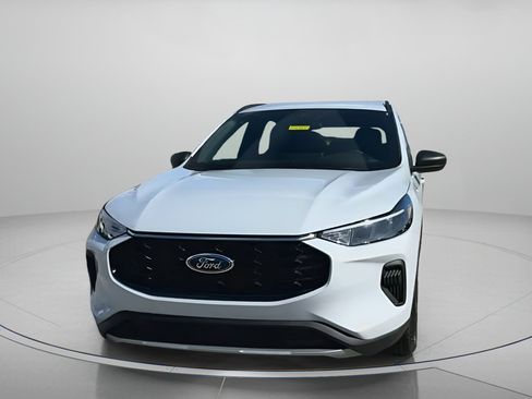 New 2026 Ford Escape ST-Line w/ Tech Pack #1 FWD image 10
