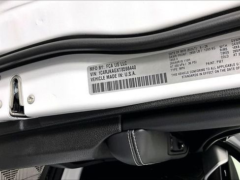 New 2026 Jeep Grand Cherokee L Laredo AWD/4WD image 9