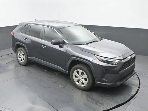 Used 2023 Toyota RAV4 LE FWD image 13