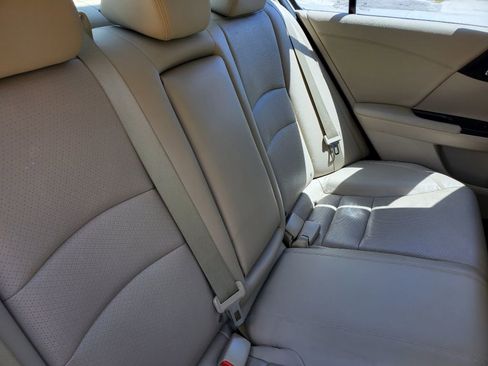 Used 2015 Honda Accord EX-L image 40