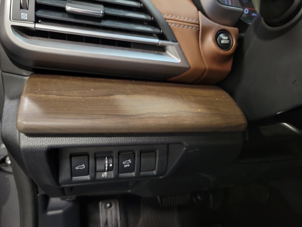 Used 2020 Subaru Outback Touring XT AWD/4WD image 29