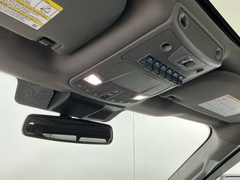 Used 2020 Ford F250 Lariat w/ Lariat Ultimate Package image 23