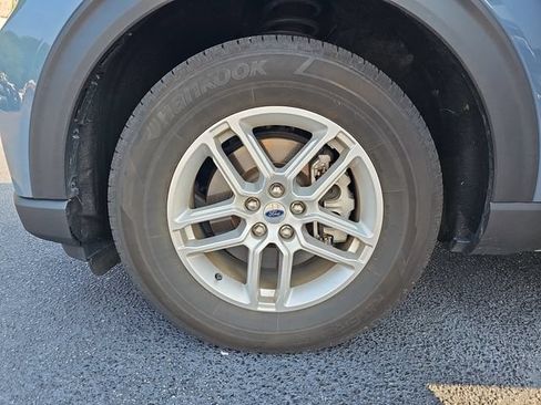 Used 2025 Ford Explorer Active w/ Active Comfort Package RWD image 36