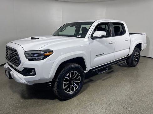 Certified 2023 Toyota Tacoma TRD Sport image 9