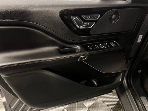 Used 2024 Lincoln Aviator Reserve image 26
