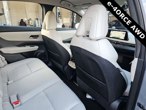 Used 2024 Nissan Ariya AWD image 16