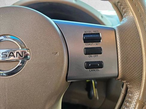 Used 2005 Nissan Frontier LE w/ (H03) Rockford Fosgate Pkg RWD image 24