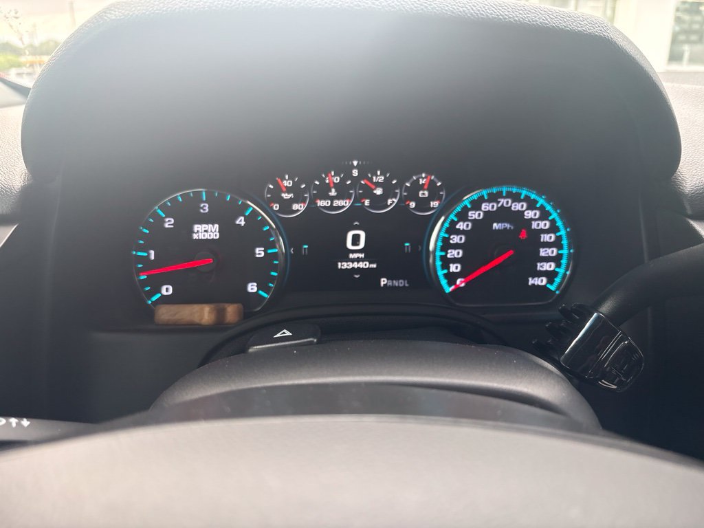 Used 2017 GMC Yukon XL Denali w/ Open Road Package AWD/4WD image 10