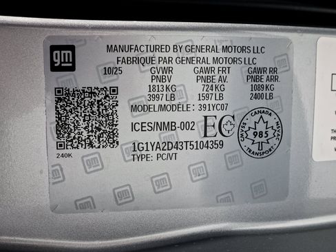 Used 2026 Chevrolet Corvette Stingray Coupe w/ Battery Protection Package RWD image 34