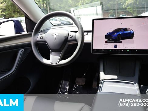 Used 2023 Tesla Model Y Long Range AWD/4WD image 25
